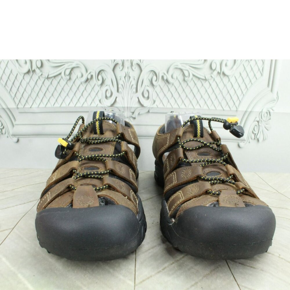 Keen New Port Brown Leather Adjustable Bungee Cord Outdoor Sandals Size 11 - Picture 3 of 9